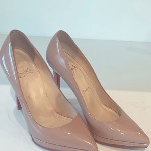 CHRISTIAN LOUBOUTIN
Pigalle Plato 100 Patent Leather Pumps